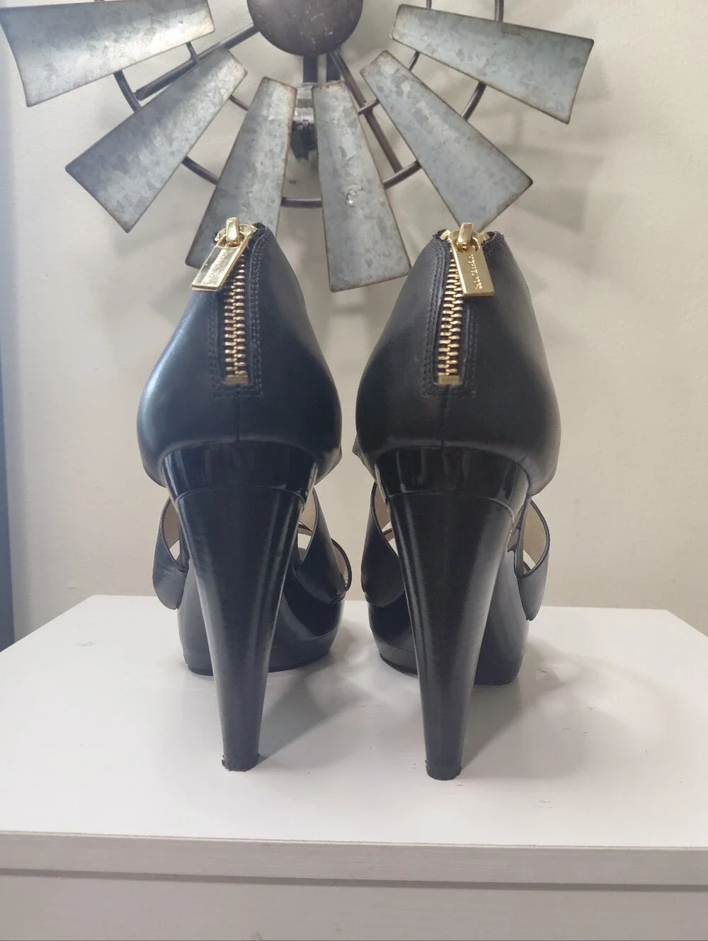 Michael Kors Elana Black Strappy Platform High Heels Size 9.5